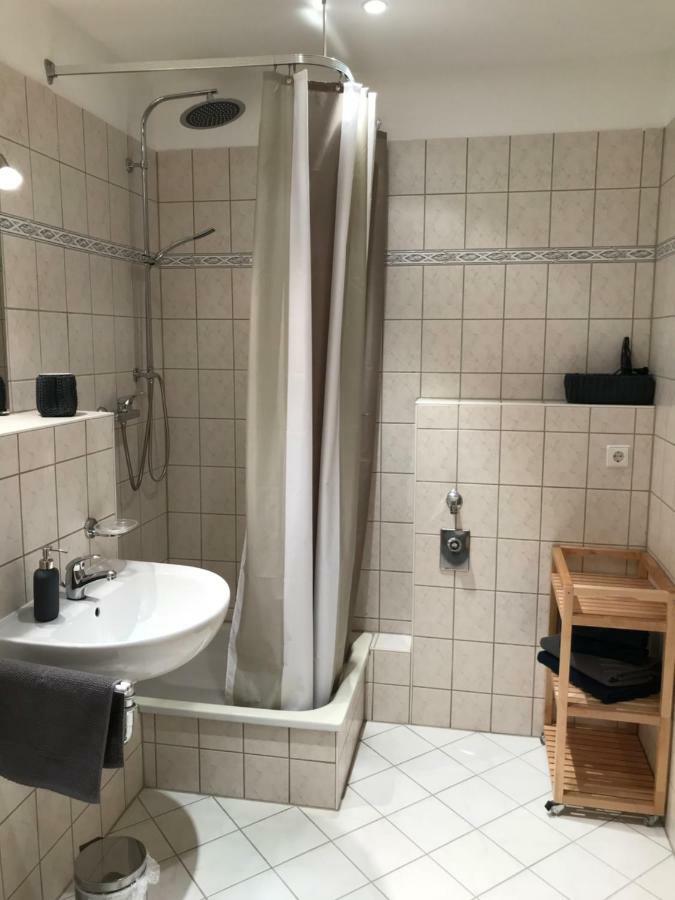 Ferienwohnung Leutzsch Am Leipziger Auenwald Екстер'єр фото
